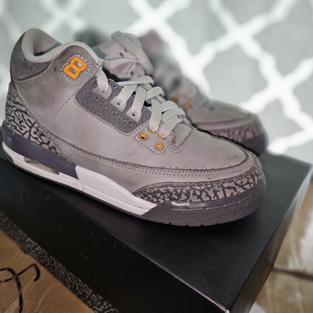Youth Jordan 3 Retro